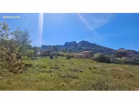 terrain 662 m² roquebrune sur argens