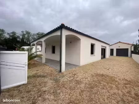 villa 4 pièces 92 m²
