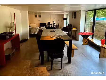 ? loft atypique de 191 m² avec jardin & parking — cogolin - local commercial