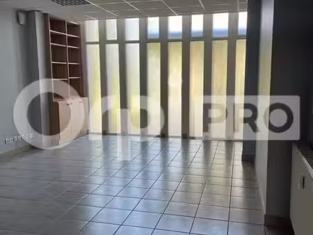 bureau 253 m²
