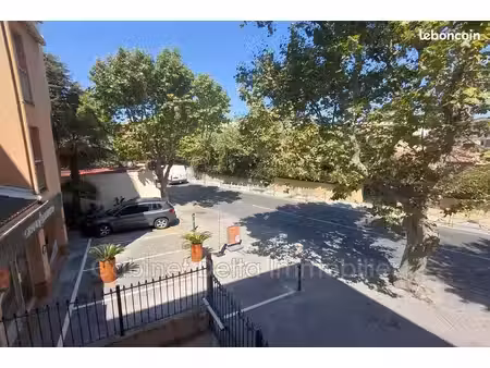 local commercial 21 m² sanary-sur-mer