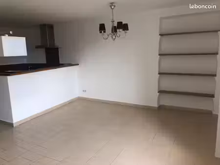 appartement 3 pièces 56 m²