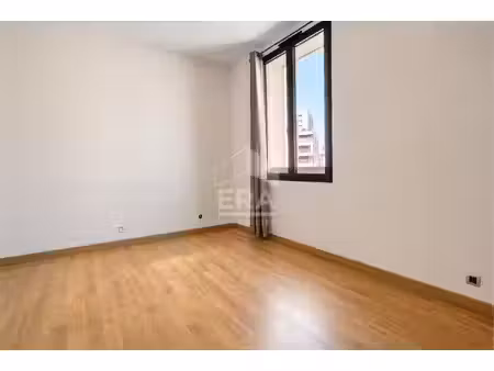 t2+ cave clichy 30m2 ligne 13/14