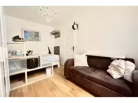 location meublée appartement 1 pièce 23 m² à paris 16ème (75016)  1 150 €