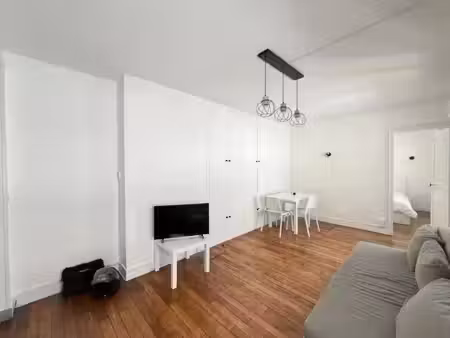 location meublée appartement 2 pièces 36 m² à paris 16ème (75016)  1 100 €