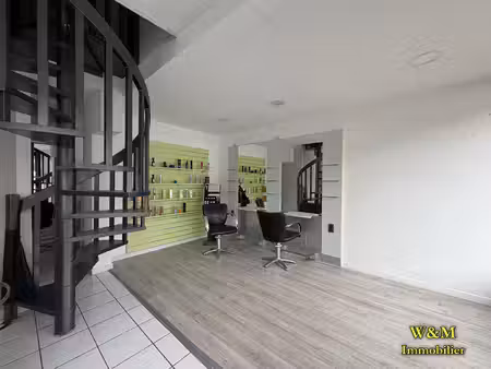 local commercial à ris-orangis  78 m² proche de toutes commodités