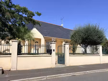 pavillon plain-pied 190m² - distré