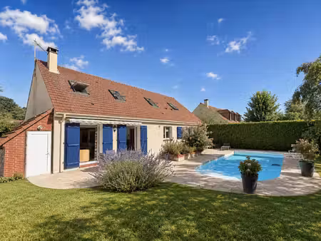 la chapelle-en-serval maison 165 m2 5 chambres terrain