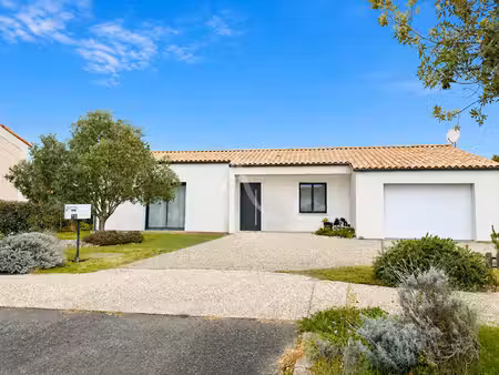 maison saint gilles croix de vie 4 pièce(s) 106 m2
