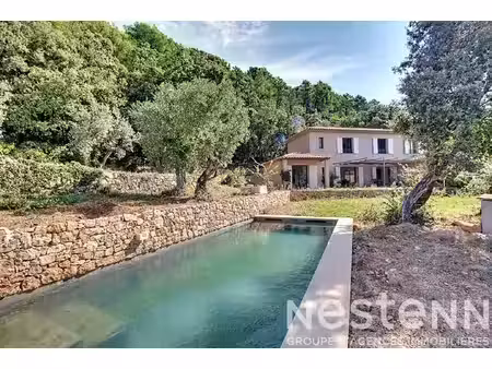 a vendre à claviers ? villa contemporaine 4 chambres avec piscine et vue dégagée