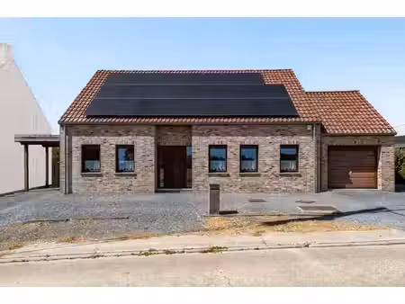maison à vendre à rue des trois chapelles 7b chièvres (vbe62863)