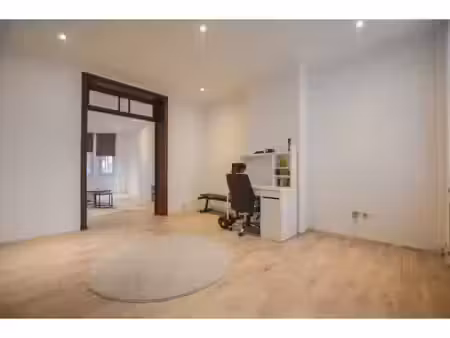 appartement à vendre à rue du tilleul 273 evere (vbe62638)