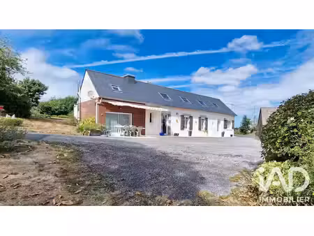 longère à saint-hernin (29270)