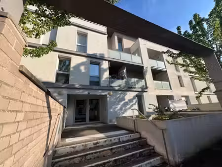 appartement à louer 2 pièces avrille (49)