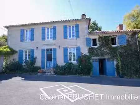 vente maison à la jaudonnière (85110) : à vendre / 235m² la jaudonnière