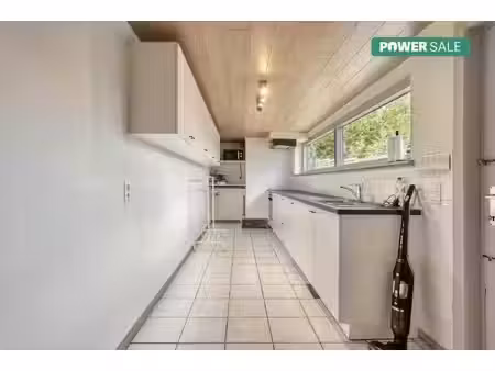 woning met 4 slaapkamers en tuin te moorslede met epc c!!!