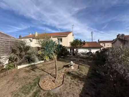 vente maison à saint-pierre-montlimart (49110) : à vendre / 119m² saint-pierre-montlimart