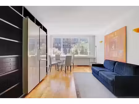 location meublée appartement 2 pièces 60.04 m² à paris 15ème (75015)  2 600 €