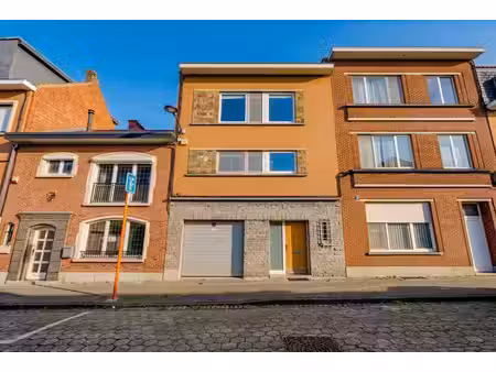 garage et jardin sud-est de 105m²