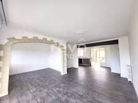 vente maison à neuvy-en-mauges (49120) : à vendre / 107m² neuvy-en-mauges