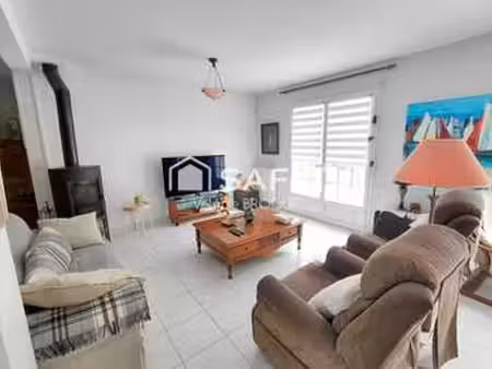 vente maison bord de mer à port-louis (56290) : à vendre bord de mer / 160m² port-louis