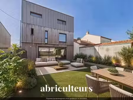 vente maison à rezé (44400) : à vendre / 220m² rezé