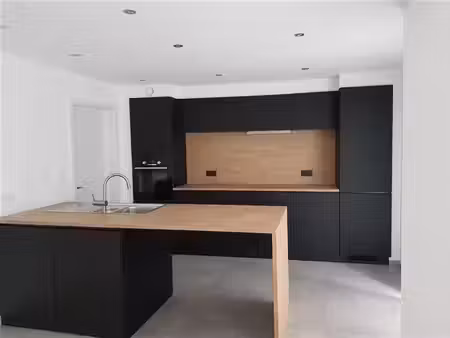 maison 3 ch virton  cuisine moderne  jardin