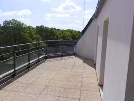 location appartement 2 pièces à nantes (44000) : à louer 2 pièces / 53m² nantes