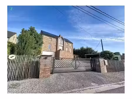 maison à vendre à rue champ falnuée 48 courcelles (vbe62806)
