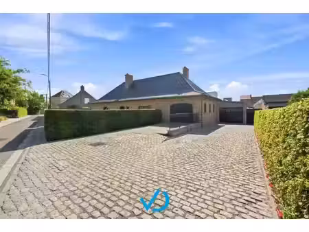 maison à vendre avec garage et jardin   ieper (rbw80150)