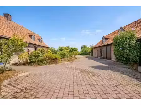 maison à vendre avec garage et 4 chambres   montroeul-au-bois (vbe62471)