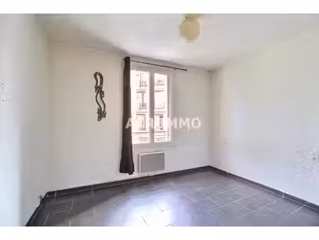 studio en plein centre-ville