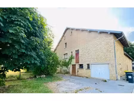 ferme avec pont de grange à rénover