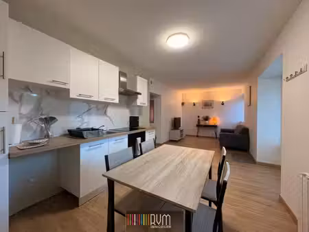 à louer : t2 meublé 45 m² - secteur revermont