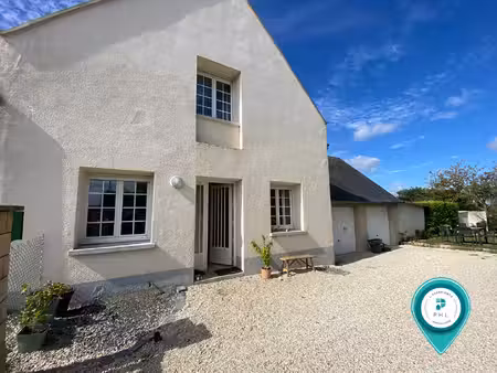 a baron-sur-odon maison de 115 m² habitable avec double-garage sur un terrain clos et arbo