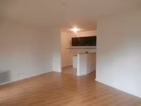 location appartement 2 pièces à nantes (44000) : à louer 2 pièces / 47m² nantes