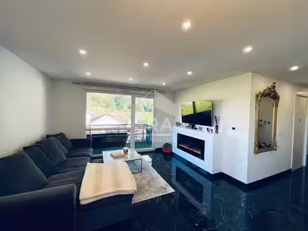 appartement 3 pièces 69 m² à louer étrembières 74100 ? | era immobilier