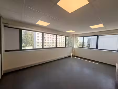 location bureaux le havre 76600 352m²