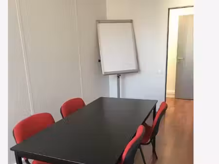 location bureaux saint ouen 93400 103m²