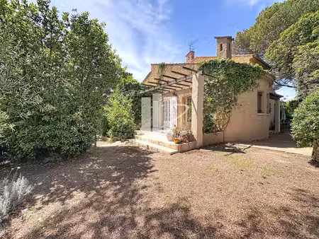 maison saint-raphaël - 4 chambres - 196m²
