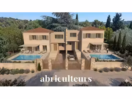 terrain aix-en-provence - 664m²