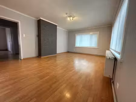 instapklaar appartement op rustige ligging te assebroek!