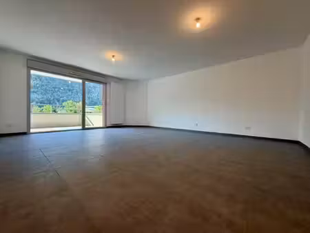 appartement à vendre cluses 3 pièce(s) 68m2 295 000€