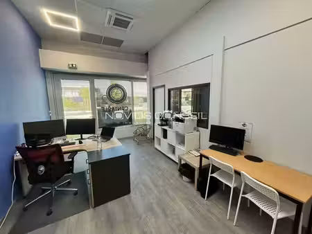 location commerce frouzins 31270 57m²