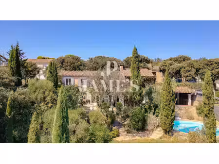 maison traditionnelle avec vue alpilles - eyragues