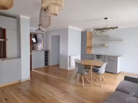 appartement rueil-malmaison 3 pièce(s) 70.33 m2