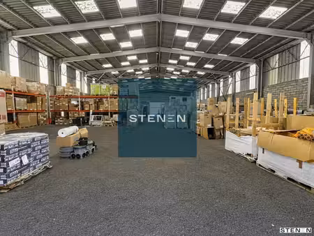 location entrepôt avignon 84140 1145m²