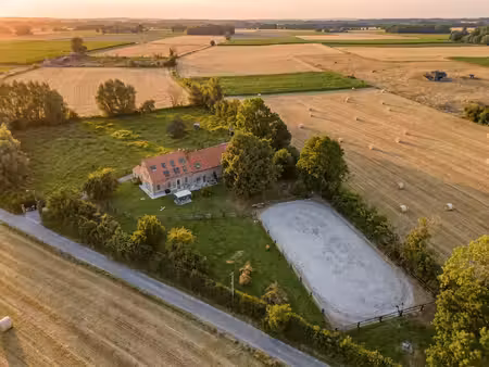 maison 8 pièces - 229 m²
