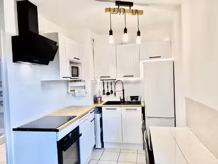 appartement 1 pièces 33 m² à louer la roquette-sur-siagne 06550 ? | era immobilier