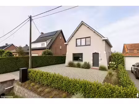 prima starterswoning met 3 slaapkamers in weelde